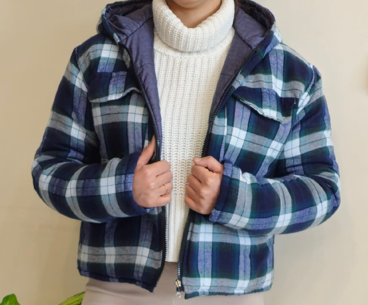 طرف دیگه ی کاپشن